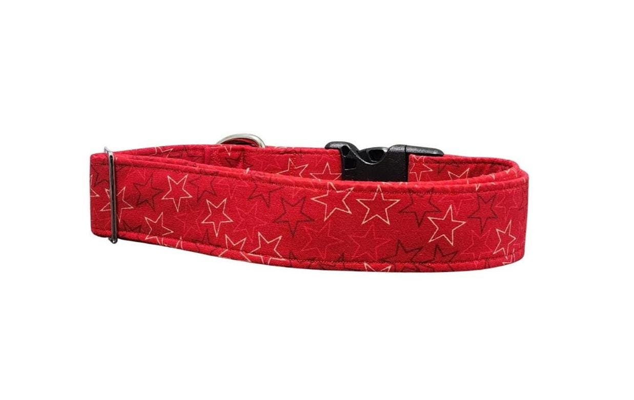 Wide Red With Stars Dog Collar