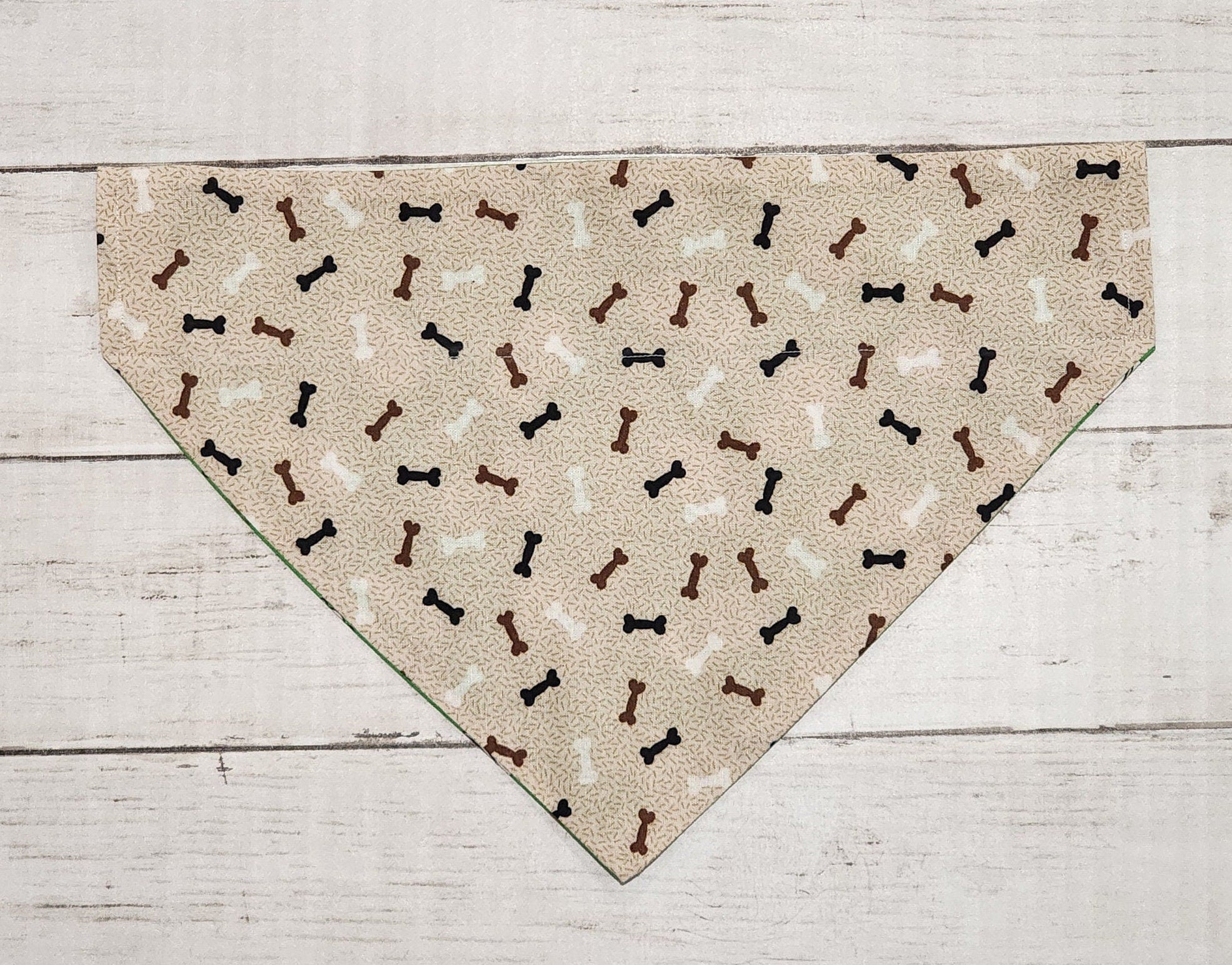 Green Pup Cup and Bone Bandana